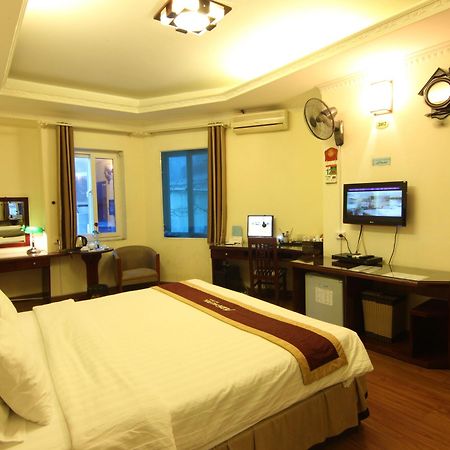 A25 Hotel - 61 Luong Ngoc Quyen ハノイ市 エクステリア 写真